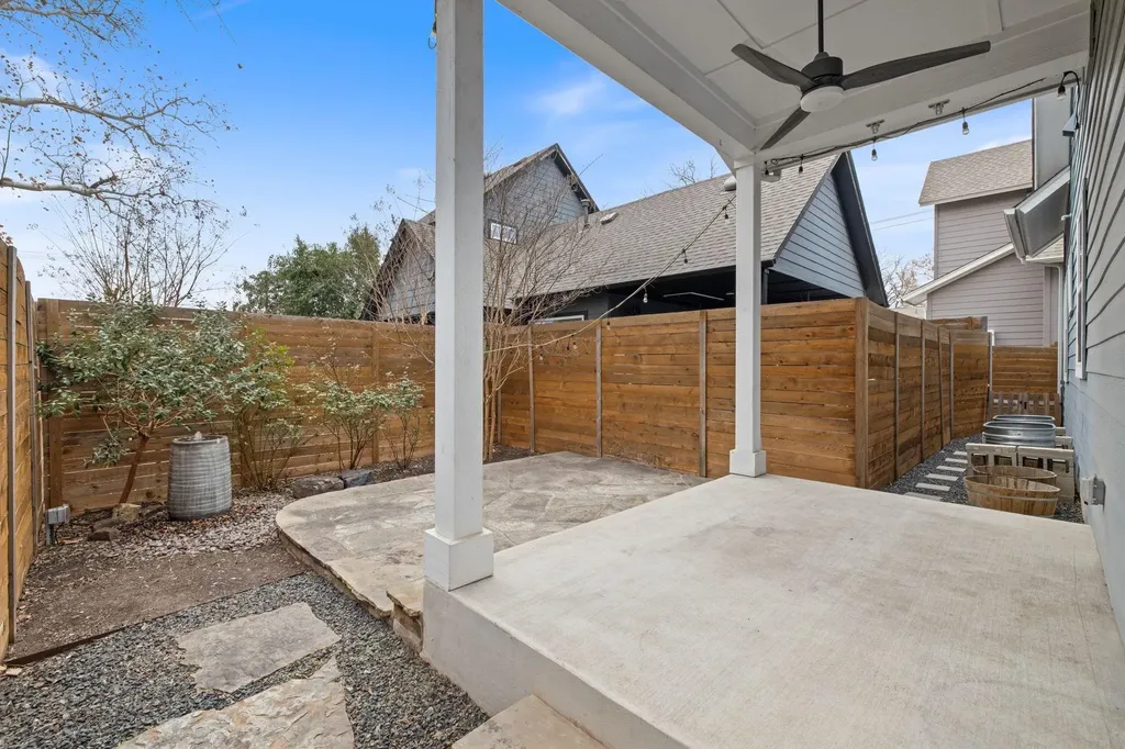 8414 Bowling Green Drive Austin TX 78757