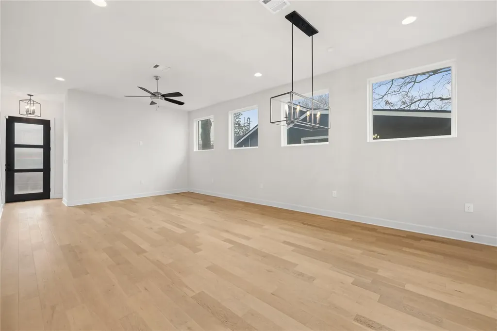 8414 Bowling Green Drive Austin TX 78757