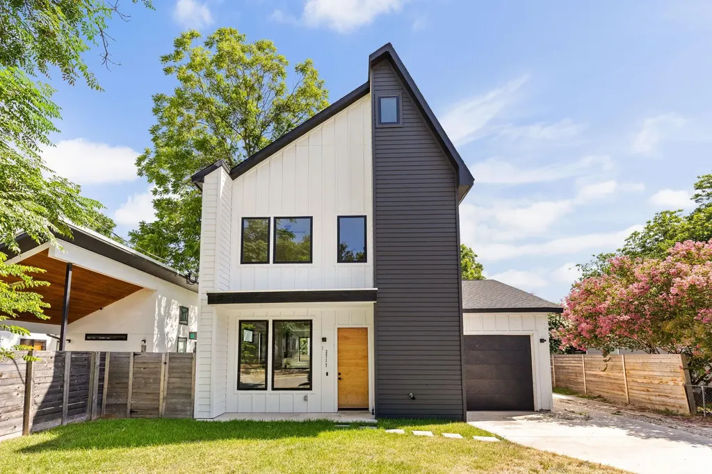 2717 Lyons Road Austin TX 78702