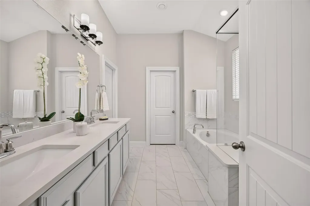 127 Eagle Mountain Trail Dripping Springs TX 78620