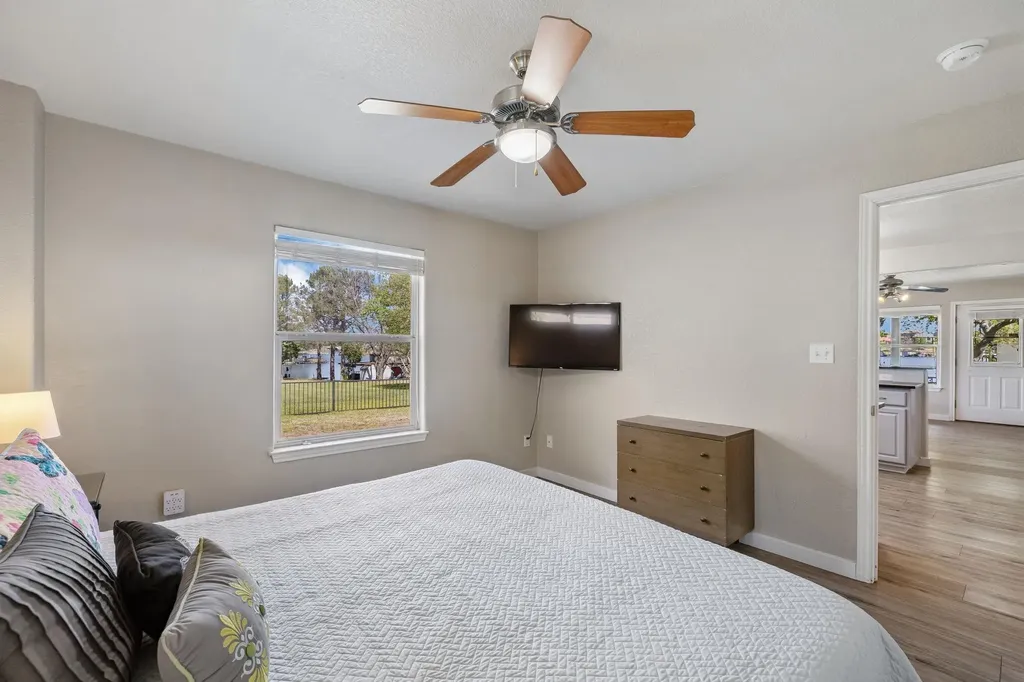 619 Clear Cove Drive Granite Shoals TX 78654