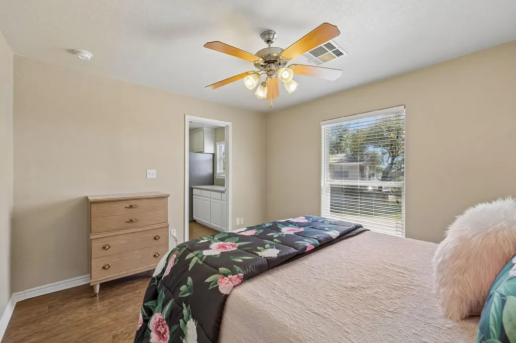 619 Clear Cove Drive Granite Shoals TX 78654