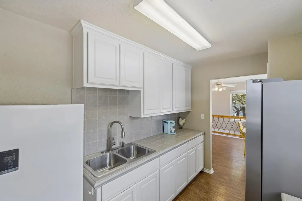 619 Clear Cove Drive Granite Shoals TX 78654