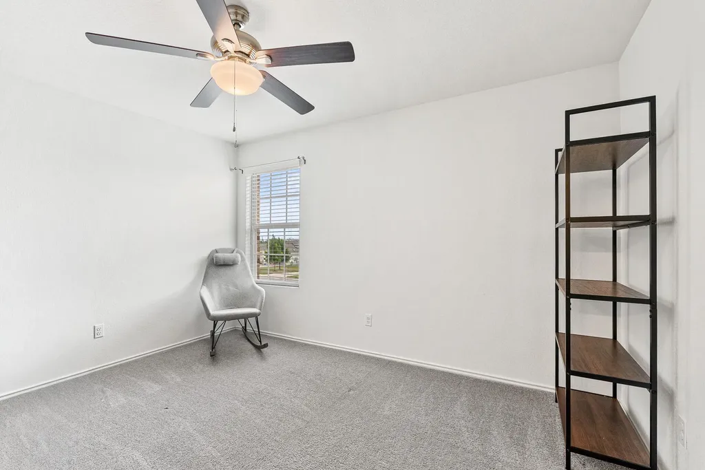136 Copper Lane Kyle TX 78640