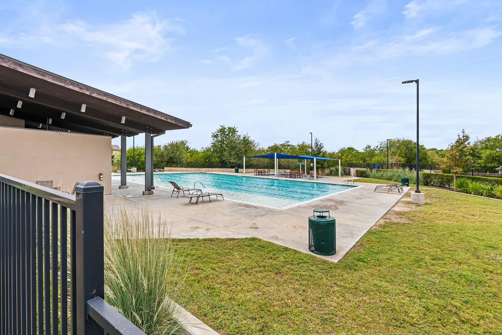 136 Copper Lane Kyle TX 78640