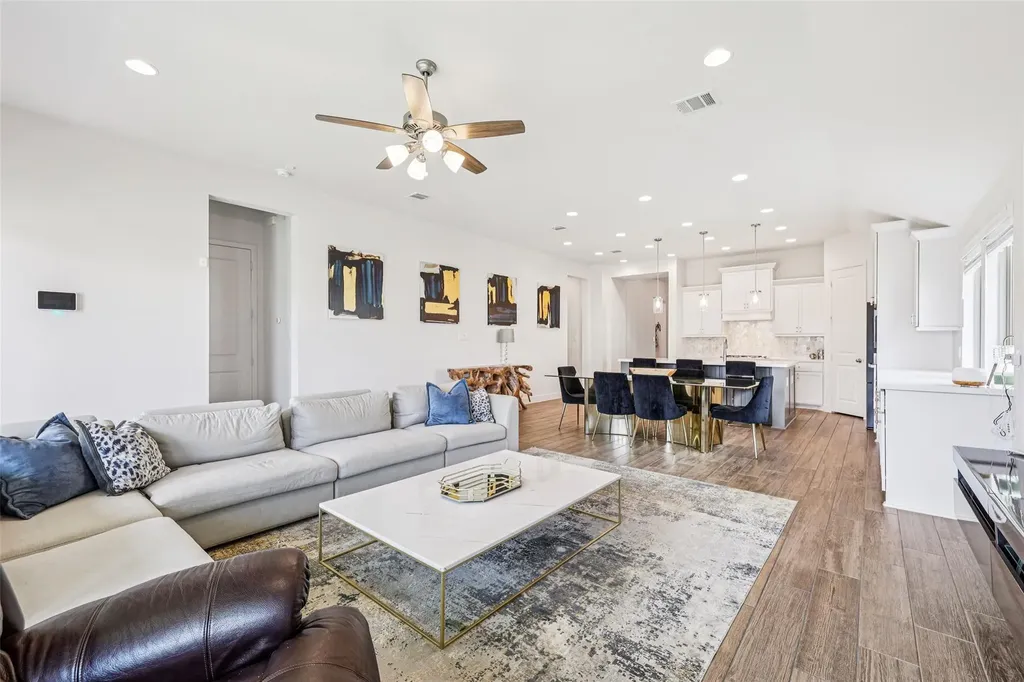 14521 Kira Lane Manor TX 78653