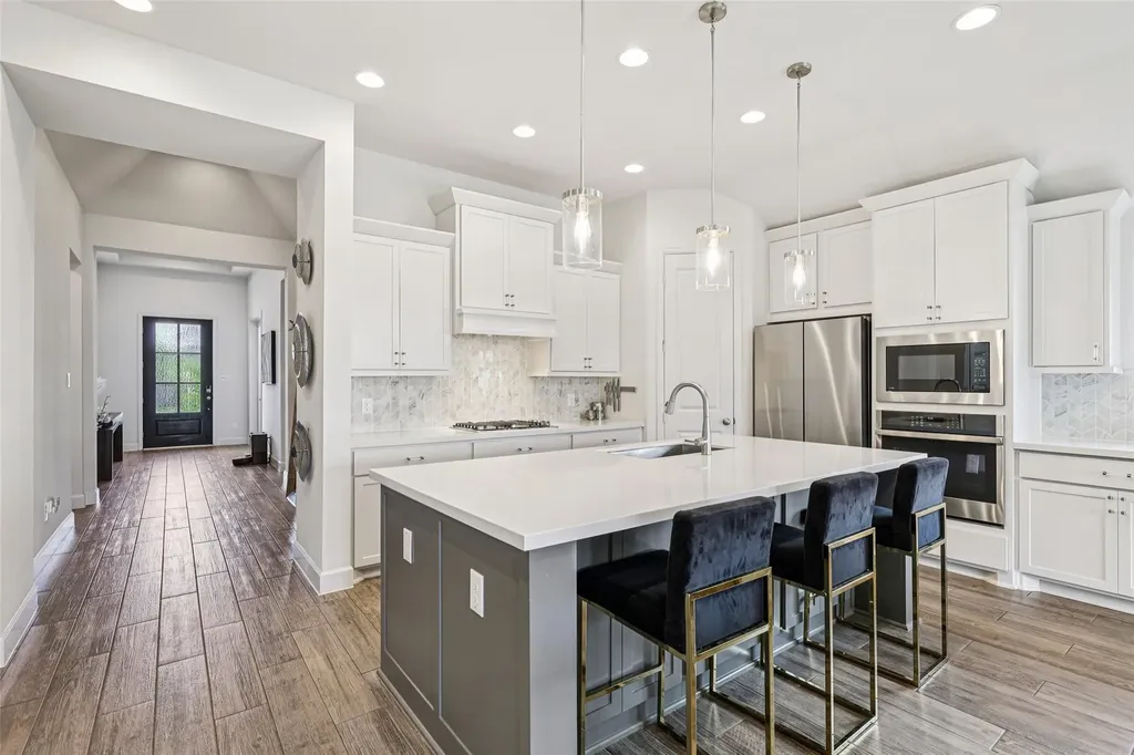 14521 Kira Lane Manor TX 78653