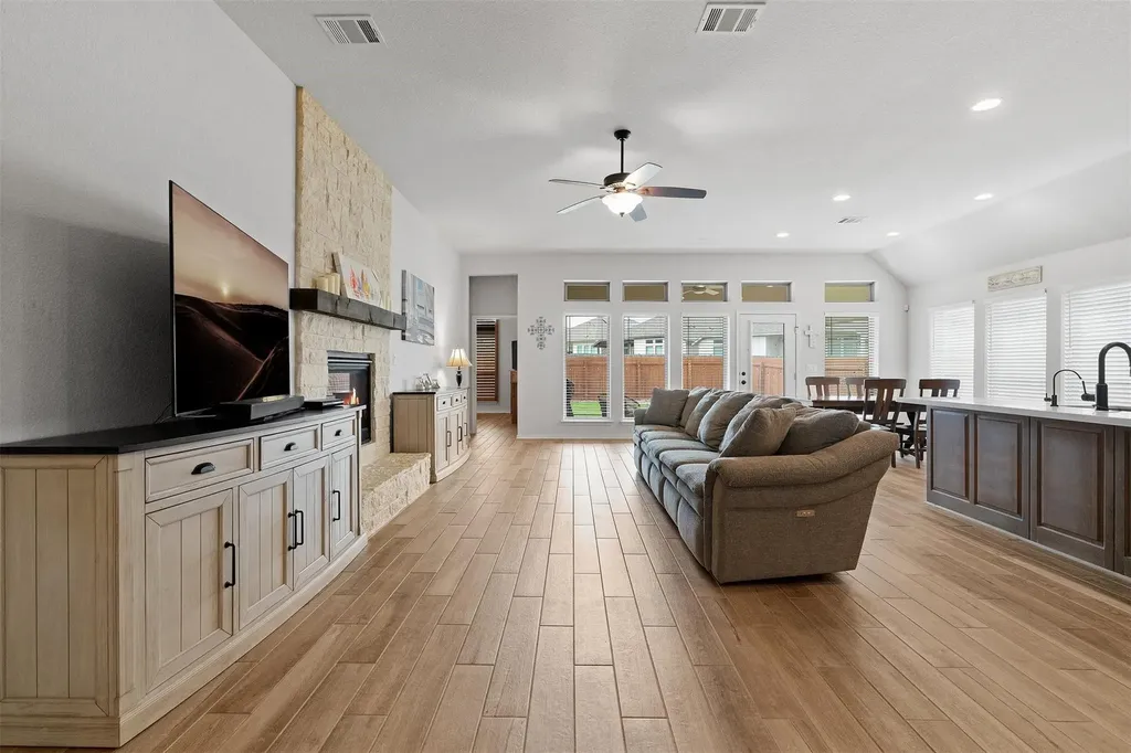 405 Glen Arbor Drive Liberty Hill TX 78642