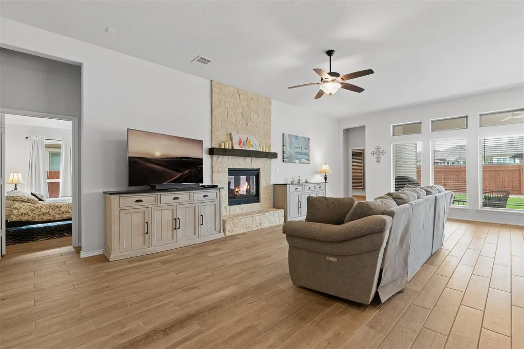 405 Glen Arbor Drive Liberty Hill TX 78642
