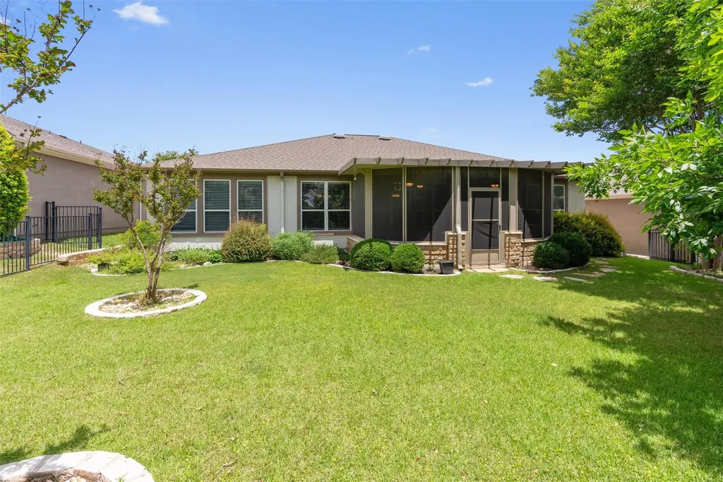 106 Angelina Cove Georgetown TX 78633