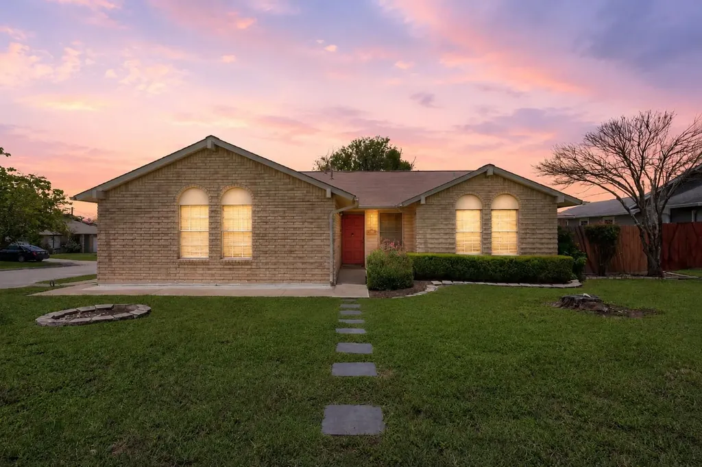 1006 Edgerly Lane Pflugerville TX 78660