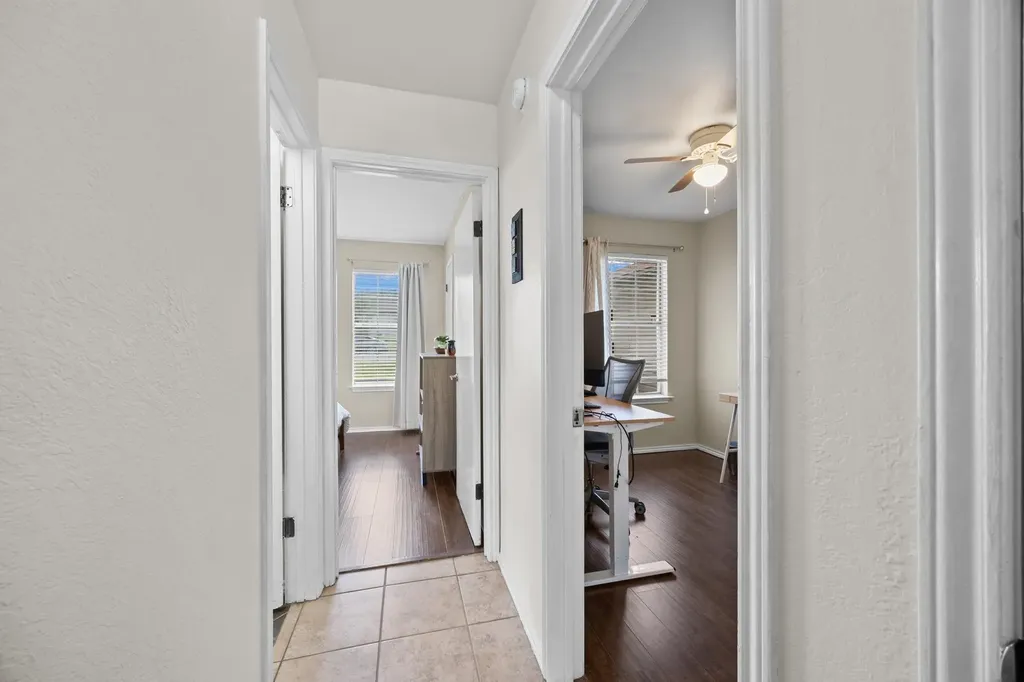 1006 Edgerly Lane Pflugerville TX 78660