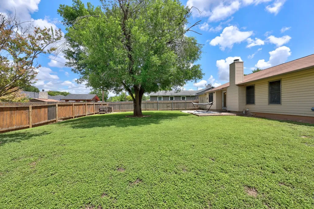 1006 Edgerly Lane Pflugerville TX 78660