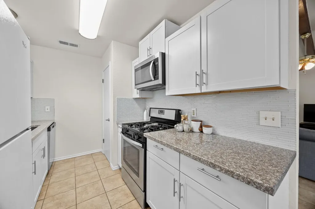 1006 Edgerly Lane Pflugerville TX 78660