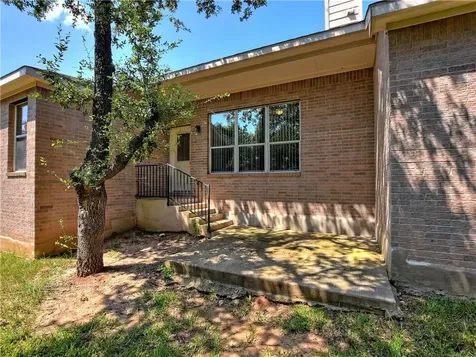 104 S Gadwall Lane Cedar Park TX 78613