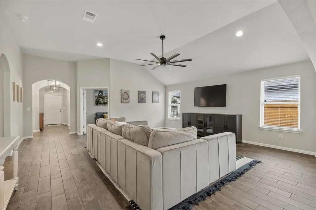 201 Little Draw Lane Leander TX 78641