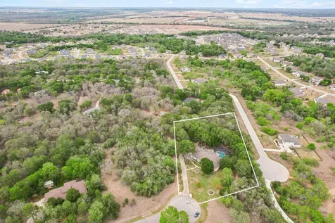 142 Llano Court Cedar Creek TX 78612