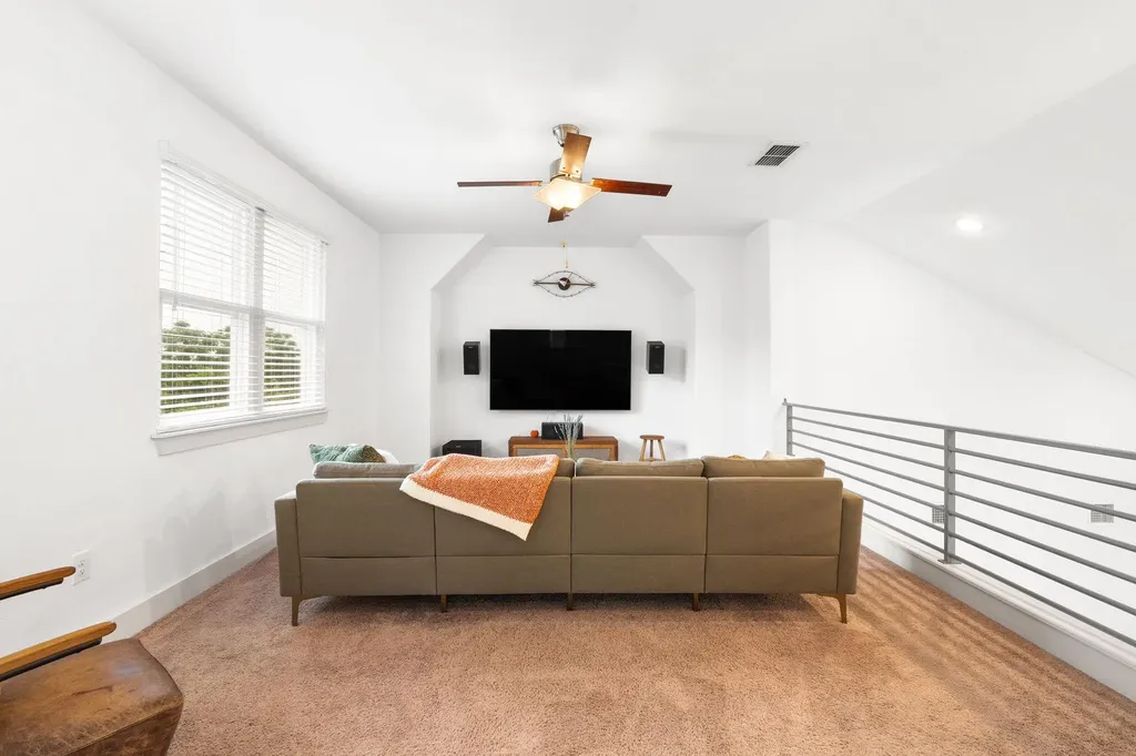 2307 Hermia Street Austin TX 78741