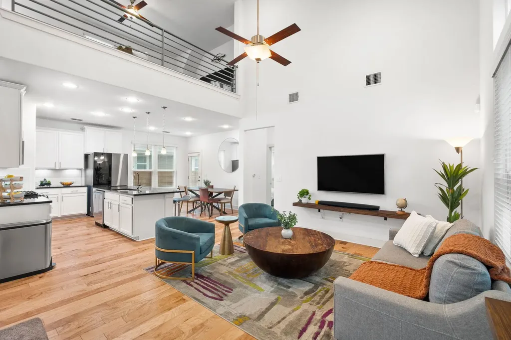2307 Hermia Street Austin TX 78741