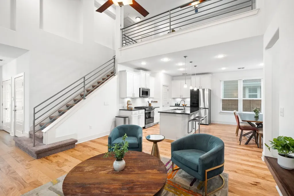 2307 Hermia Street Austin TX 78741