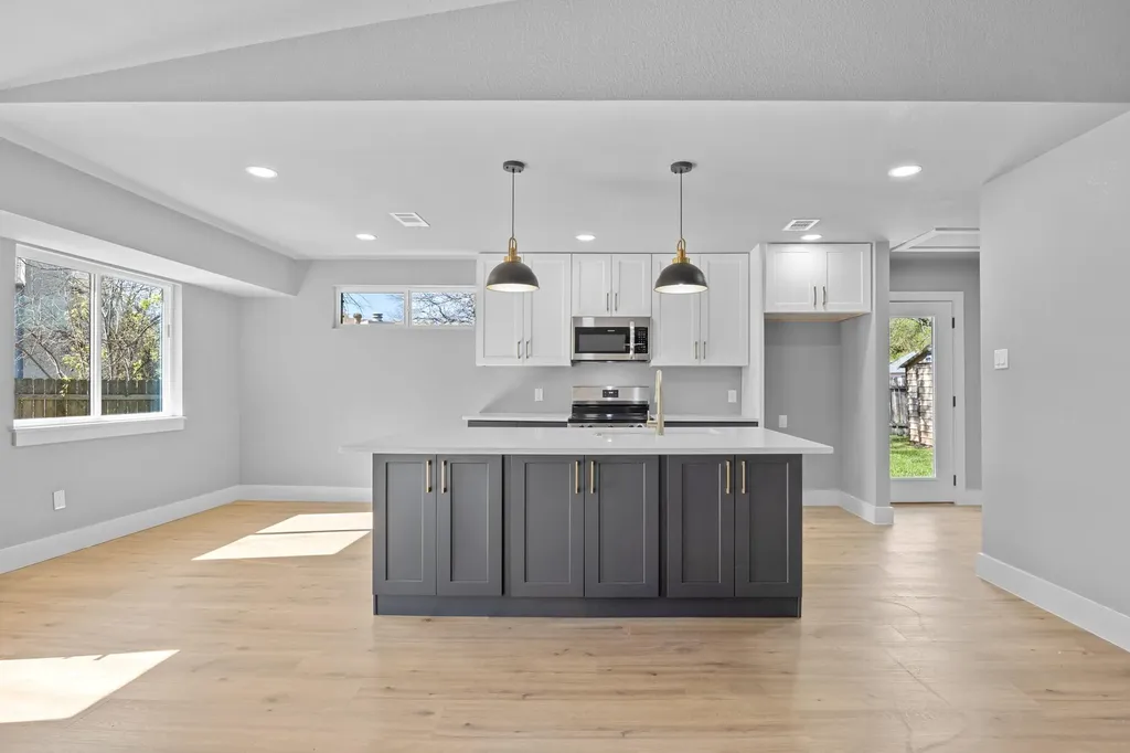 12309 Scribe Drive Austin TX 78759