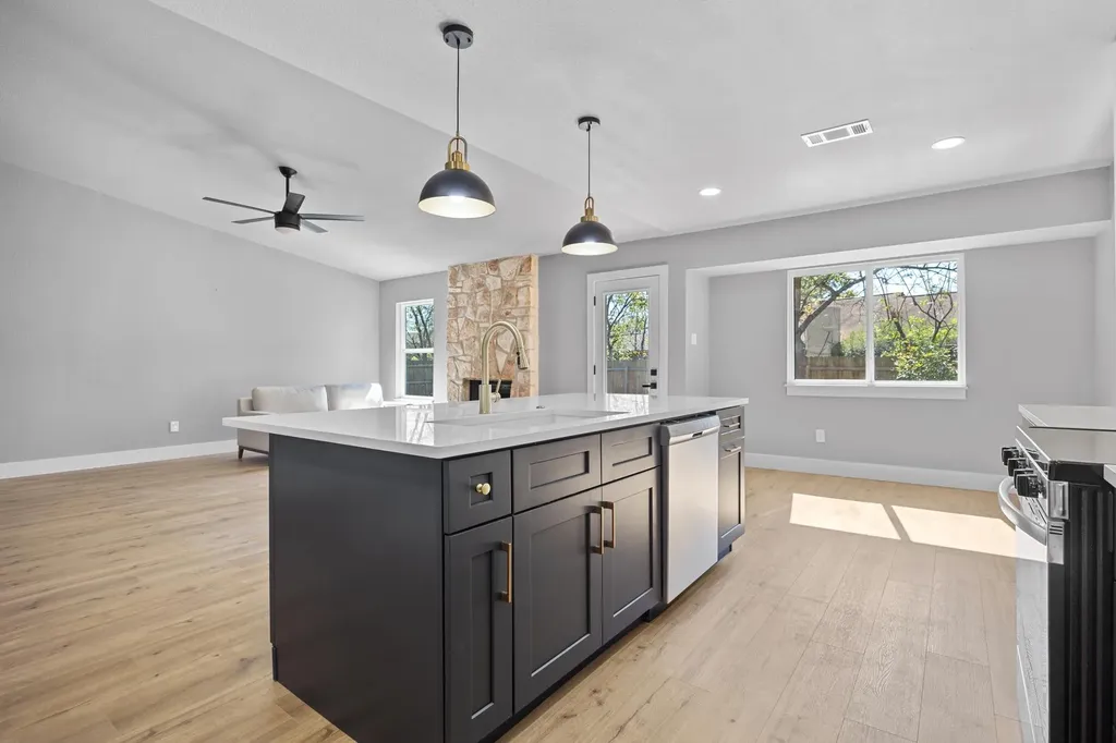 12309 Scribe Drive Austin TX 78759