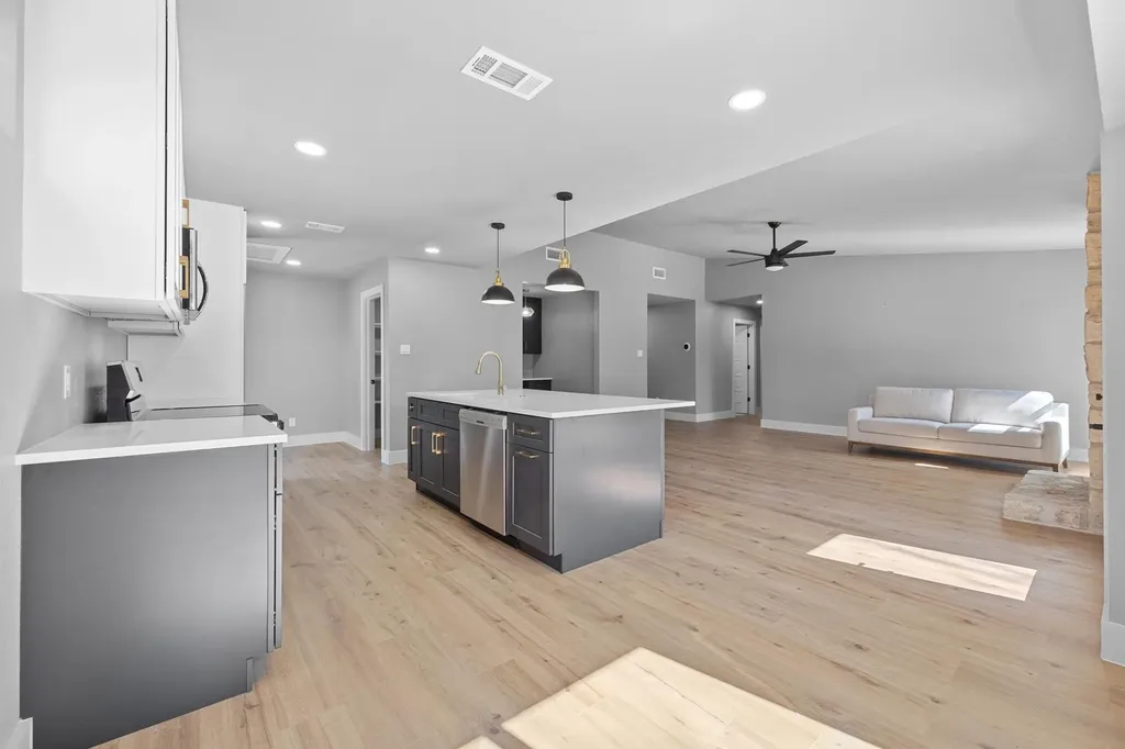 12309 Scribe Drive Austin TX 78759