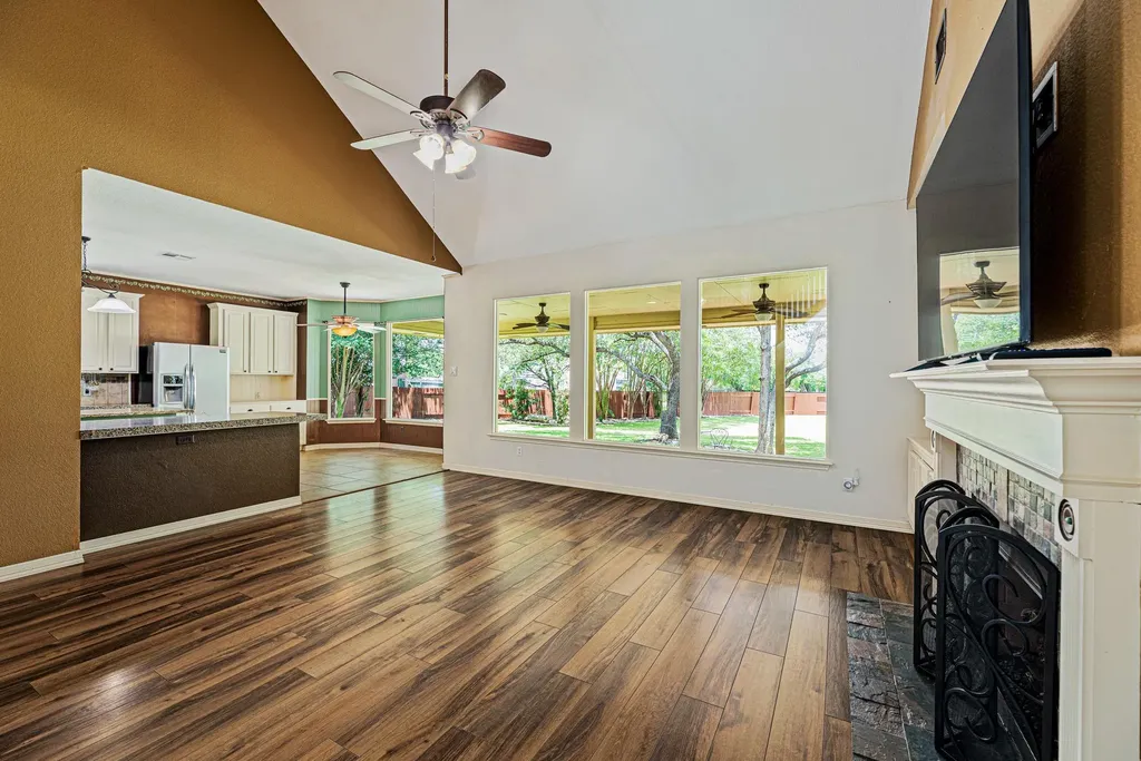 2436 Cloud Peak Lane Round Rock TX 78681