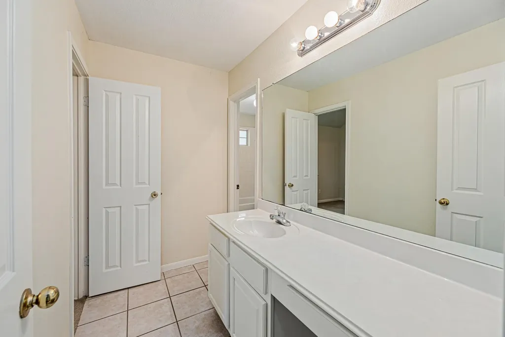 2436 Cloud Peak Lane Round Rock TX 78681