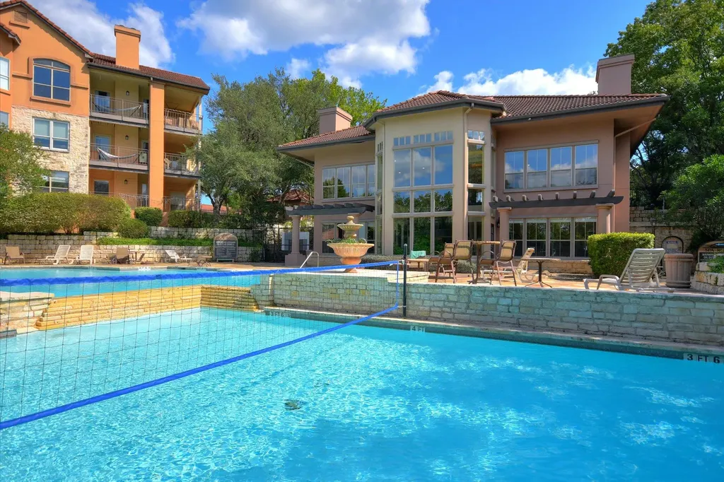 6000 Shepherd Mountain Cove Austin TX 78730
