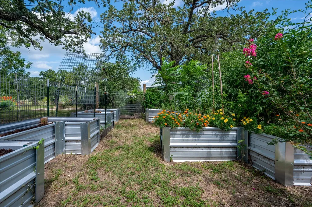 270 Dry Creek Road Manor TX 78653