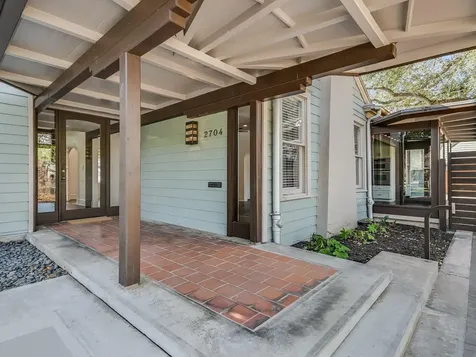 2704 Oakhurst Avenue Austin TX 78703