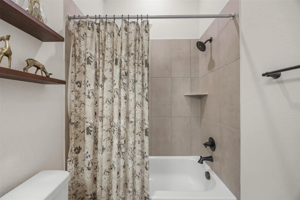 1200 Scenic Green Loop Georgetown TX 78628