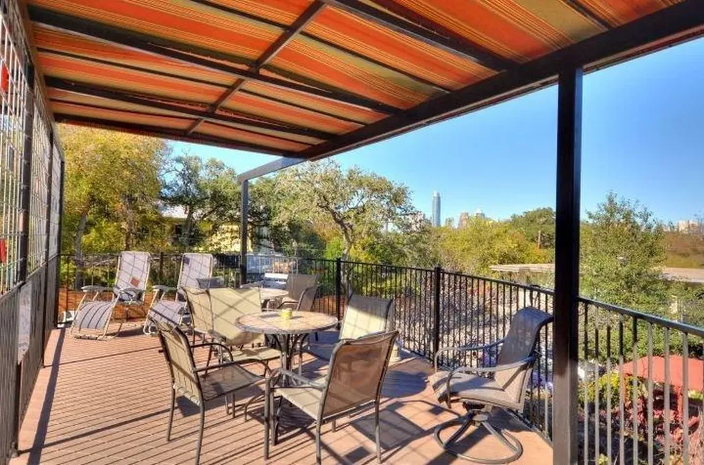 1202 Newning Avenue Austin TX 78704