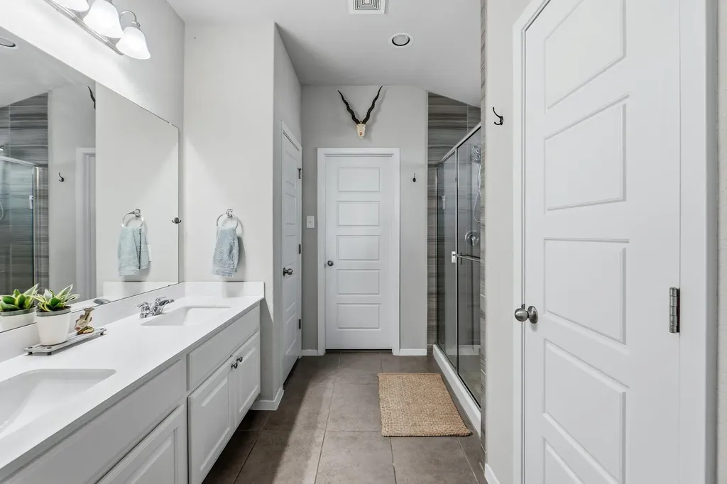 20808 Highland Lake Drive Lago Vista TX 78645