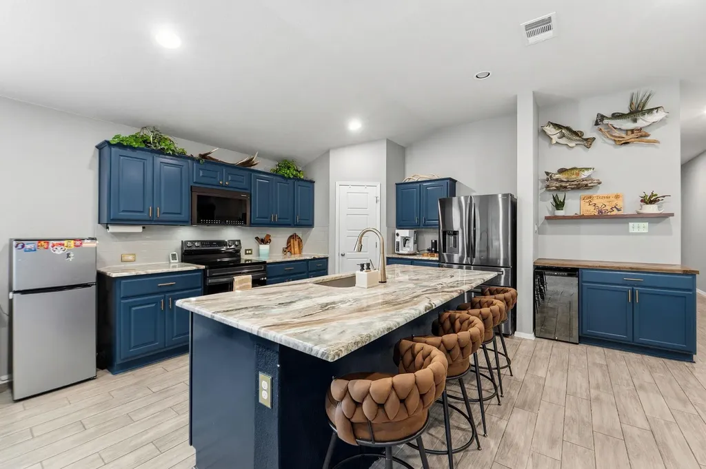 20808 Highland Lake Drive Lago Vista TX 78645