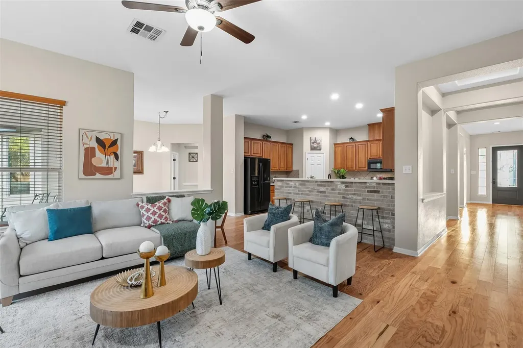 19913 Dornick Hills Lane Pflugerville TX 78660