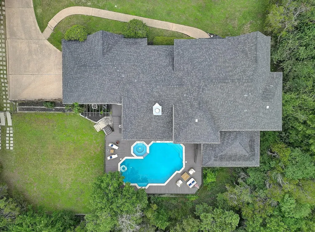 4800 Mantle Drive Austin TX 78746