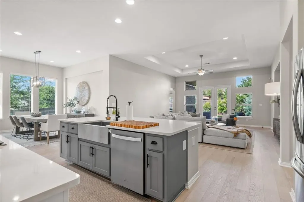 111 Nantucket Circle Austin TX 78737