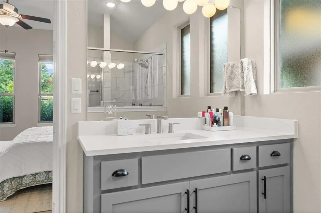 111 Nantucket Circle Austin TX 78737