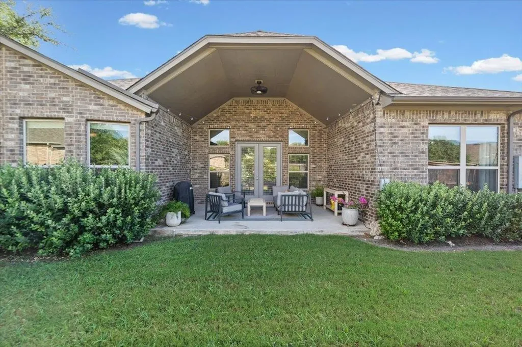 111 Nantucket Circle Austin TX 78737