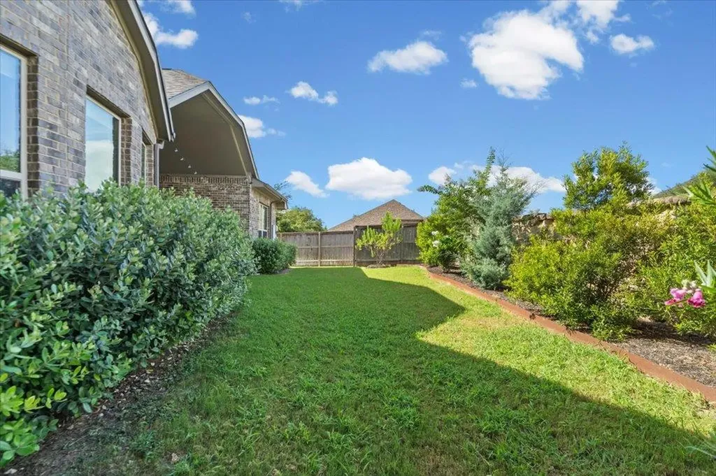 111 Nantucket Circle Austin TX 78737