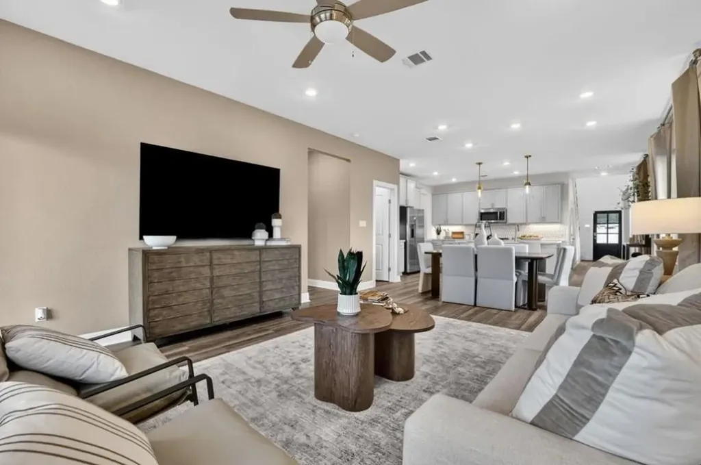 5905 Taunte Drive Del Valle TX 78617