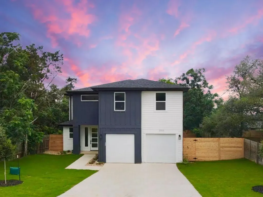 11111 Elm Street Jonestown TX 78645