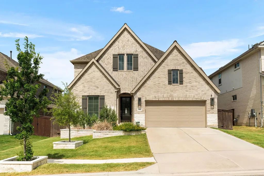 932 Mollie Mcbride Lane Leander TX 78641