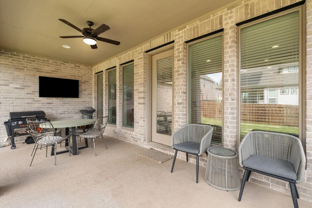 932 Mollie Mcbride Lane Leander TX 78641