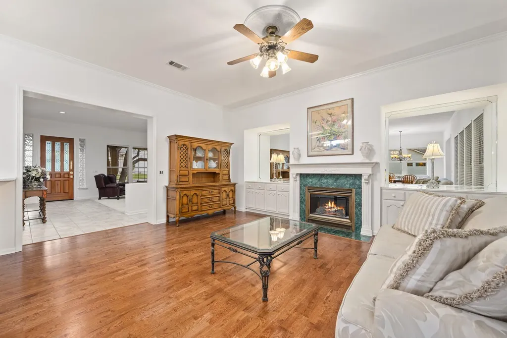 103 Black Walnut Circle Georgetown TX 78633