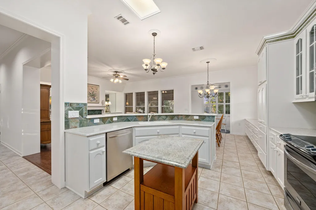 103 Black Walnut Circle Georgetown TX 78633