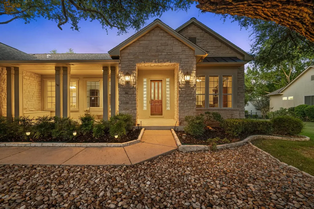 103 Black Walnut Circle Georgetown TX 78633