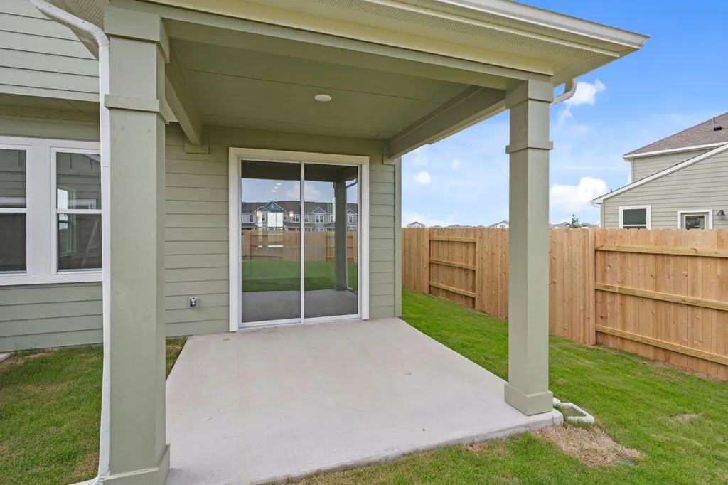 110 Wesley Miller Lane Taylor TX 76574